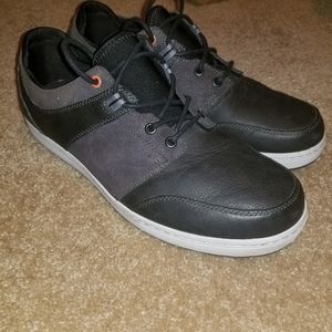 ABEO Casual Sneakers